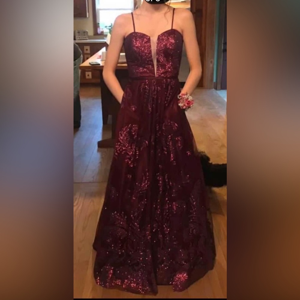 Elegant Burgundy Sequin Ball Prom Formal Gown